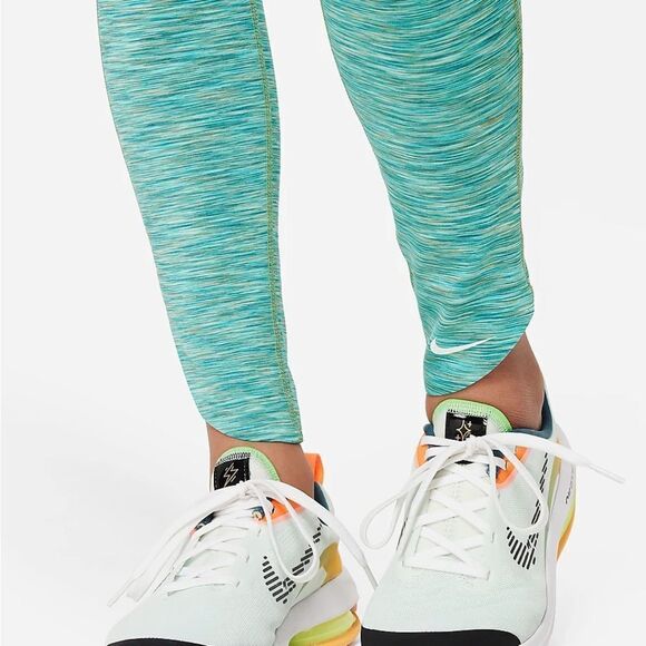 NWT Nike Dri-FIT One Big Kids' (Girls') Training Leggings - Picture 3 of 5